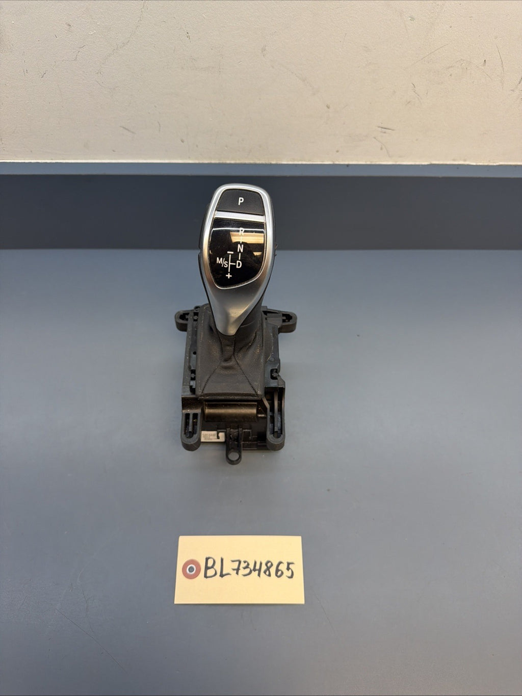 OEM BMW F25 X3 Sport Automatic Transmission Gear Shift Shifter Selector 9253079