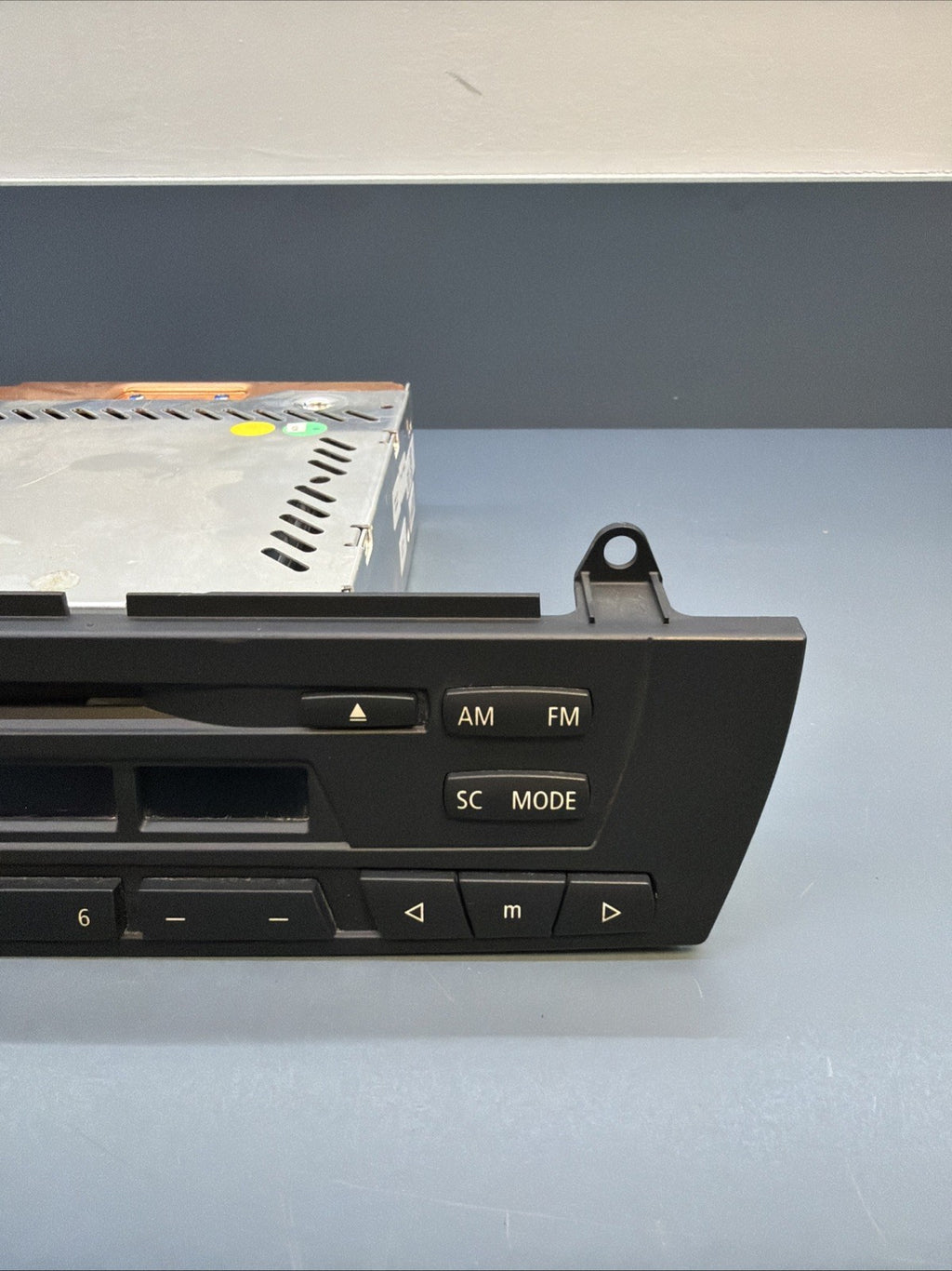2006 - 2007 BMW X3 E83 RADIO CD PLAYER HEAD DASH AM FM UNIT 6512 9173686-02 OEM