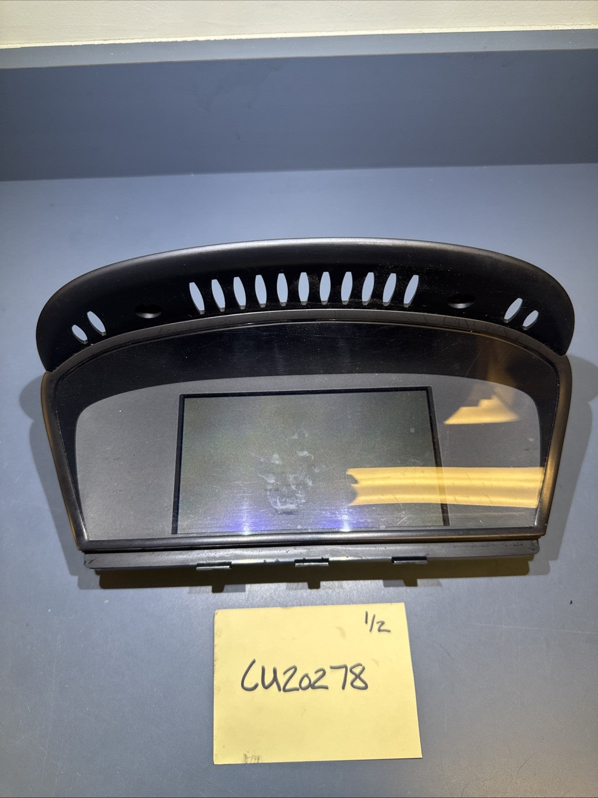 On-board computer monitor display for BMW 5 (E60) 520D 05-07 9111268 9111269
