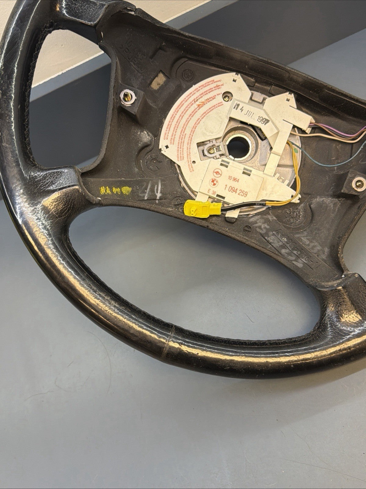 95-03 Bmw E38 E39 750 540 Left Driver Leather Steering Wheel Black Trim 1094259
