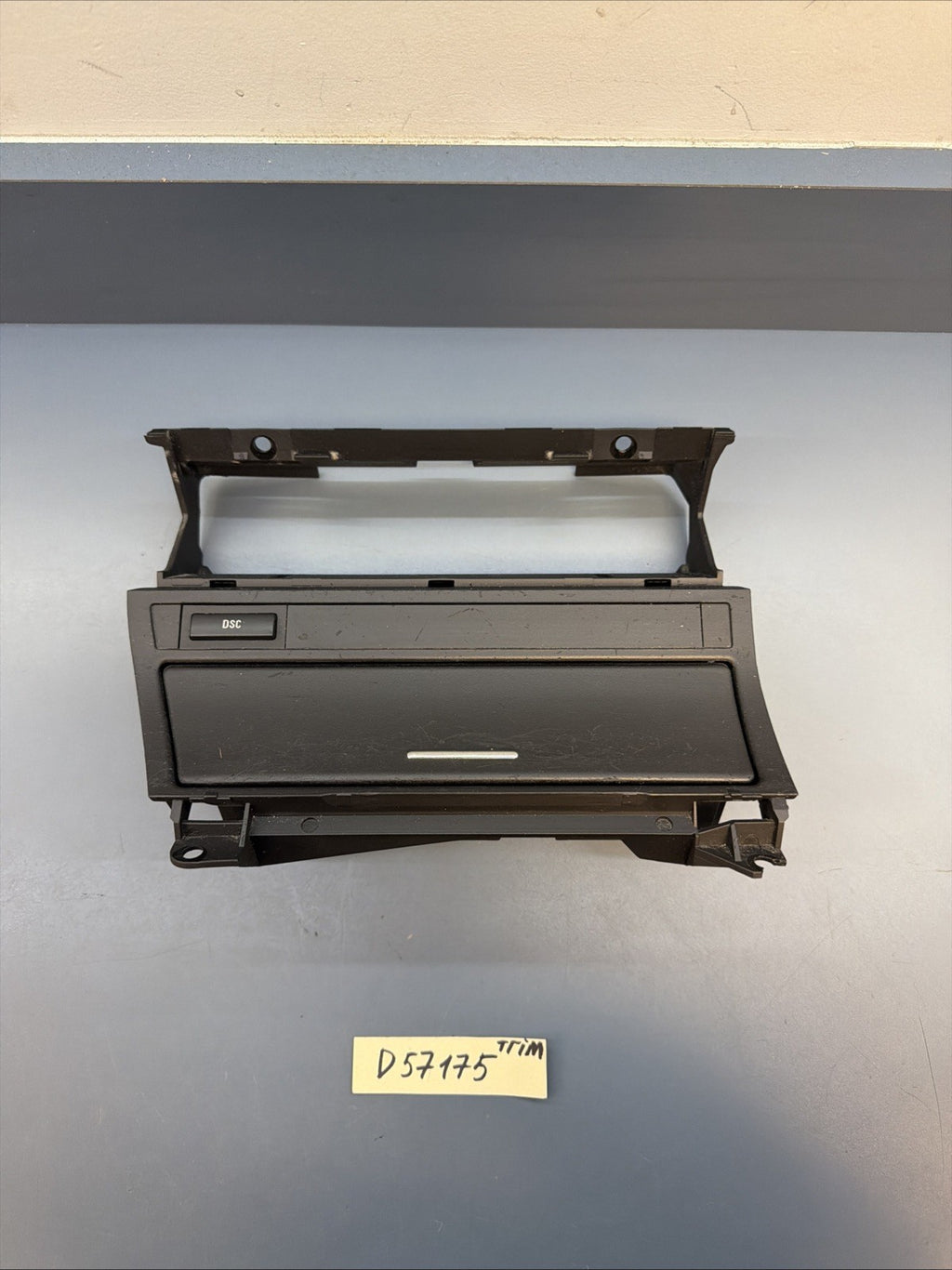 00-06 BMW E46 325 330 OEM Center Console Dash Pocket Trim 8205377