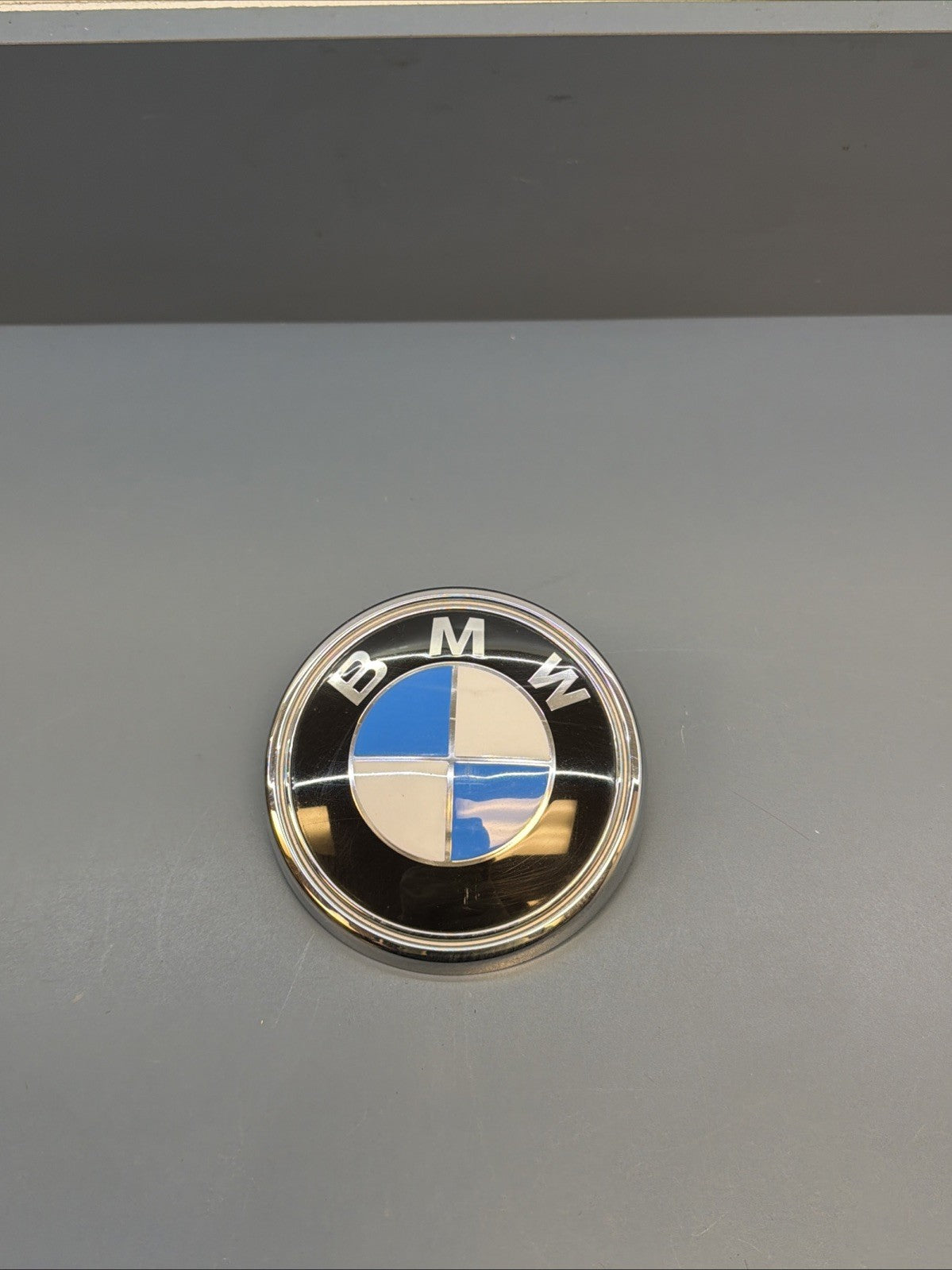 2004-2010 BMW E83 X3 3.0L REAR TRUNK TAILGATE EMBLEM LOGO BADGE 3401005 OEM