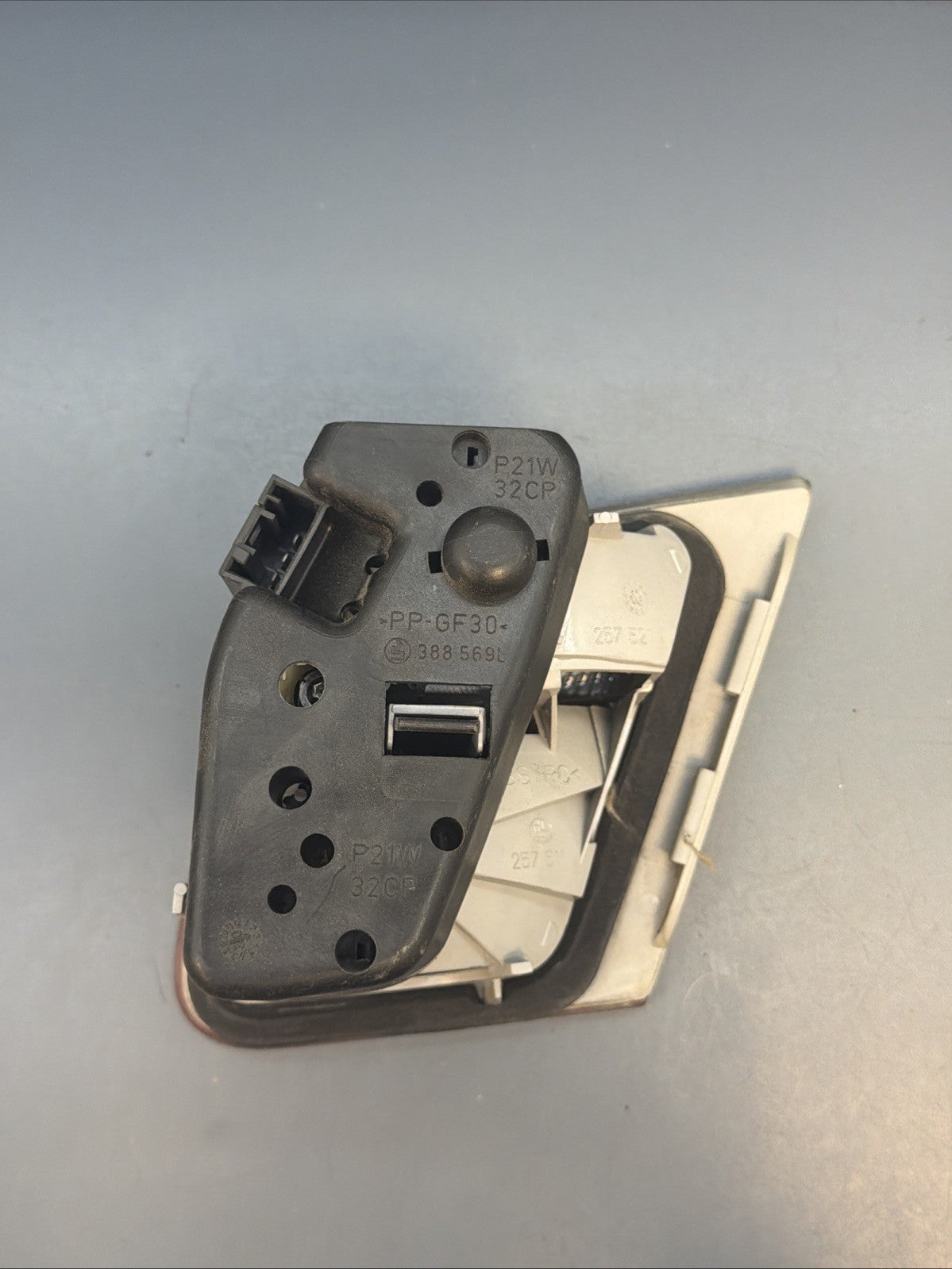 99-06 BMW E46 325Ci 330 M3 Coupe Rear Left Inner Trunk Taillight Lamp Unit OEM