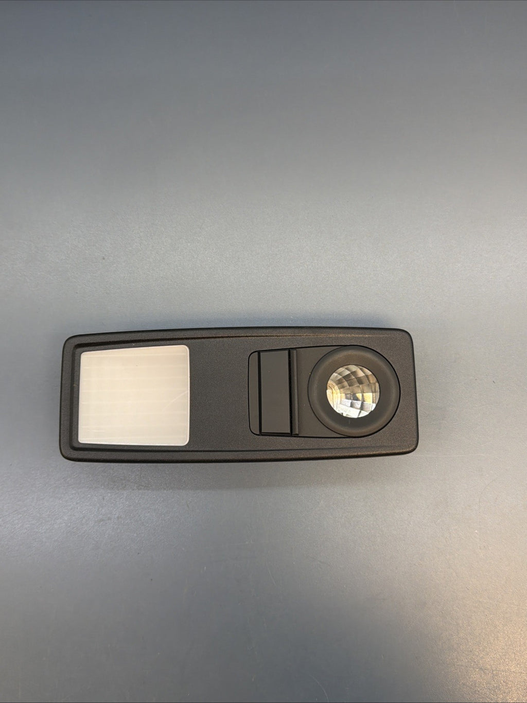 2012 -2015 BMW X1 LEFT REAR READING LIGHT LAMP OEM 9202919