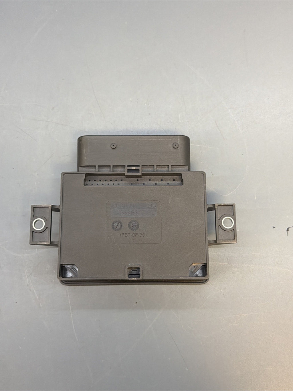 BMW 2011-2017 F25 X3 PARKING BRAKE CONTROL MODULE OEM 32620249