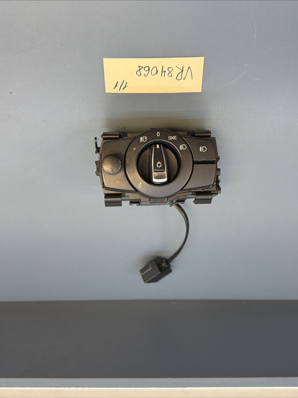 BMW E82 E88 E90 E91 E84 X1 335I XDRIVE 328I HEADLIGHT SWITCH UNIT 9169398