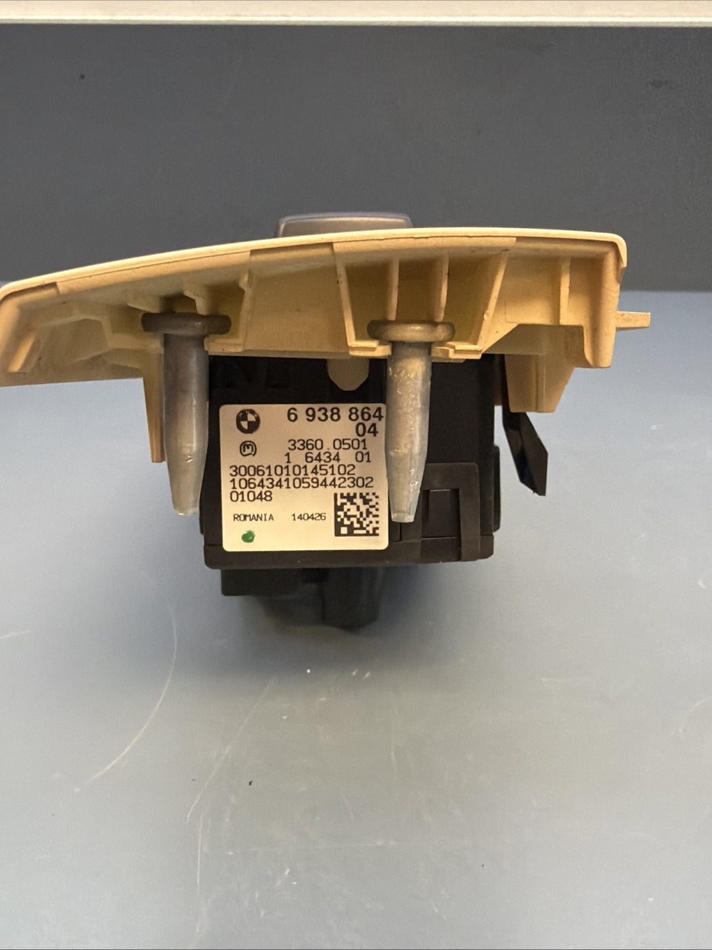 06-11 BMW E90 E92 328I SEDAN DASH HEADLIGHT FOGLIGHT CONTROL SWITCH TAN 6938864