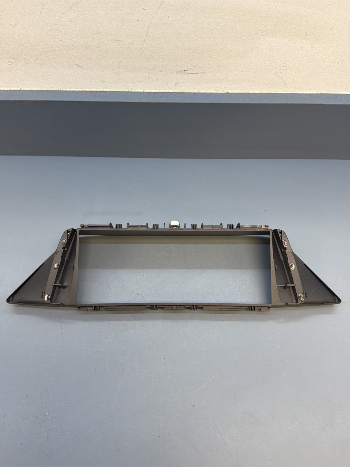 2013-15 BMW E84 Center Display Screen 8.8" Trim Bezel OEM 9257640