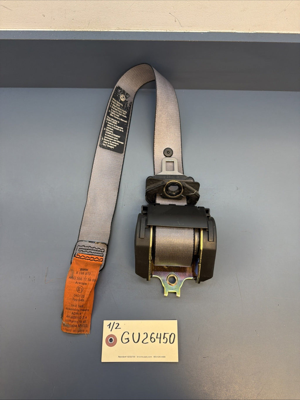 95-03 Bmw E39 5/7 Series Front Right Pass Upper Seat Belt Retractor Gray 8198570