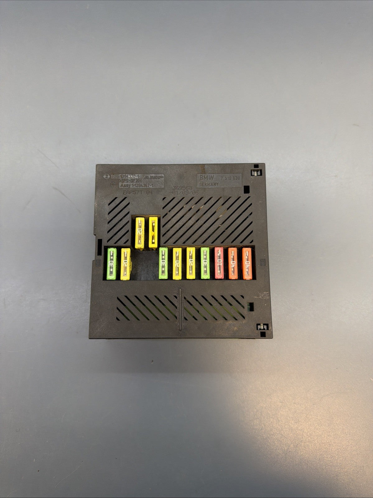 OEM BMW E60 E61 E63 E64 E65 E66 E67 E53 Phantom Integrated Supply Module 7510638