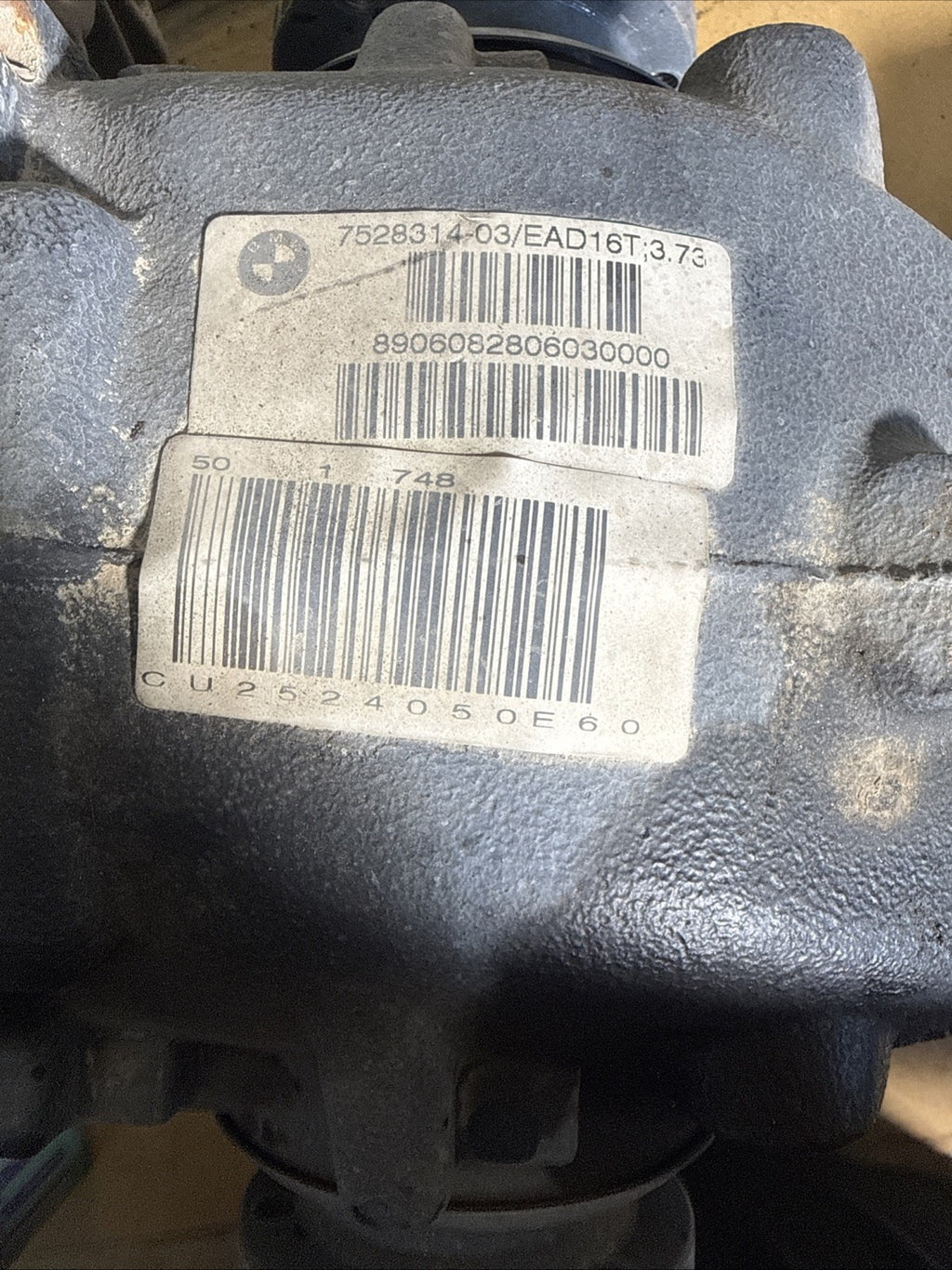 BMW REAR DIFFERENTIAL 5 530XI E60 SERIES  FINAL DRIVE 3.73 7528314