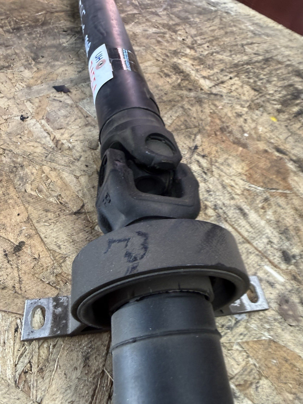 BMW 5 SER 525xd 525xi 530xi AUTO PROPSHAFT DRIVE SHAFT 7573493 26107 