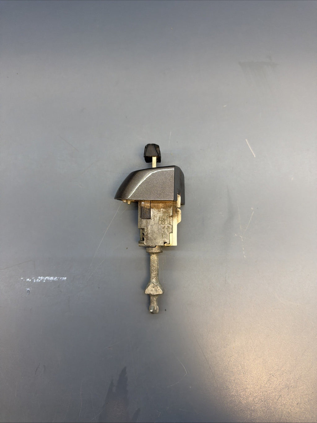 Left Front Driver Side Door Handle Key Lock Hole Keyhole OEM BMW E92 E93