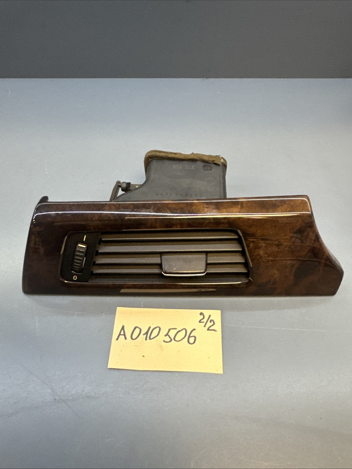 06-13 BMW E90 E93 328i 335d Left Side Dash Air Vent Flow Grill 9130459 OEM Auto