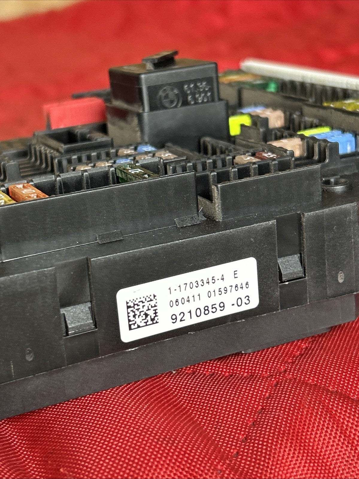 BMW 2011-2017 F25 X3 REAR TRUNK FUSE JUNCTION BOX OEM 9210859