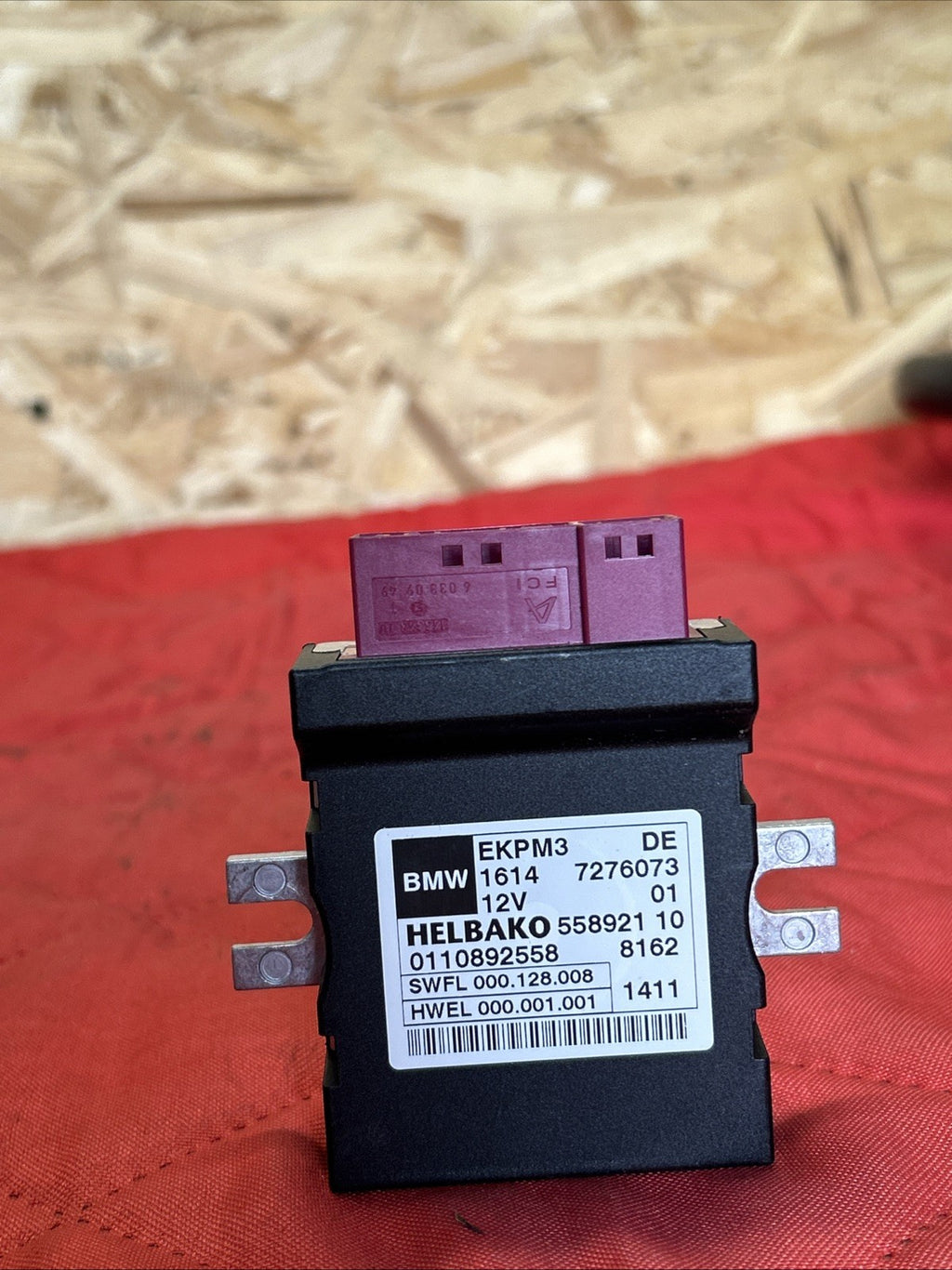 11-18 BMW F30 F32 F36 F22 F07 F10 F01 F02 FUEL PUMP CONTROL UNIT 7276073 EKPM3