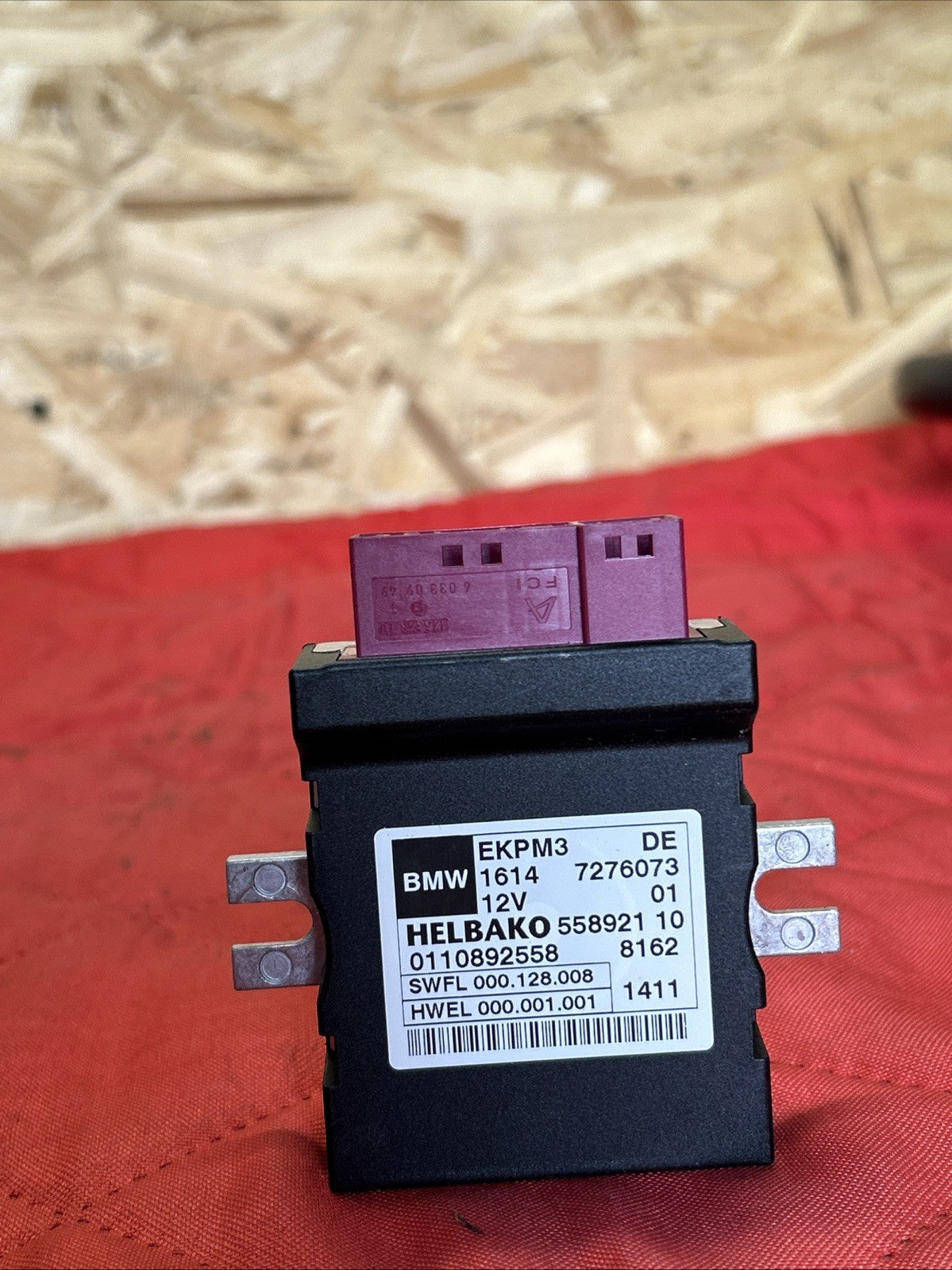 11-18 BMW F30 F32 F36 F22 F07 F10 F01 F02 FUEL PUMP CONTROL UNIT 7276073 EKPM3