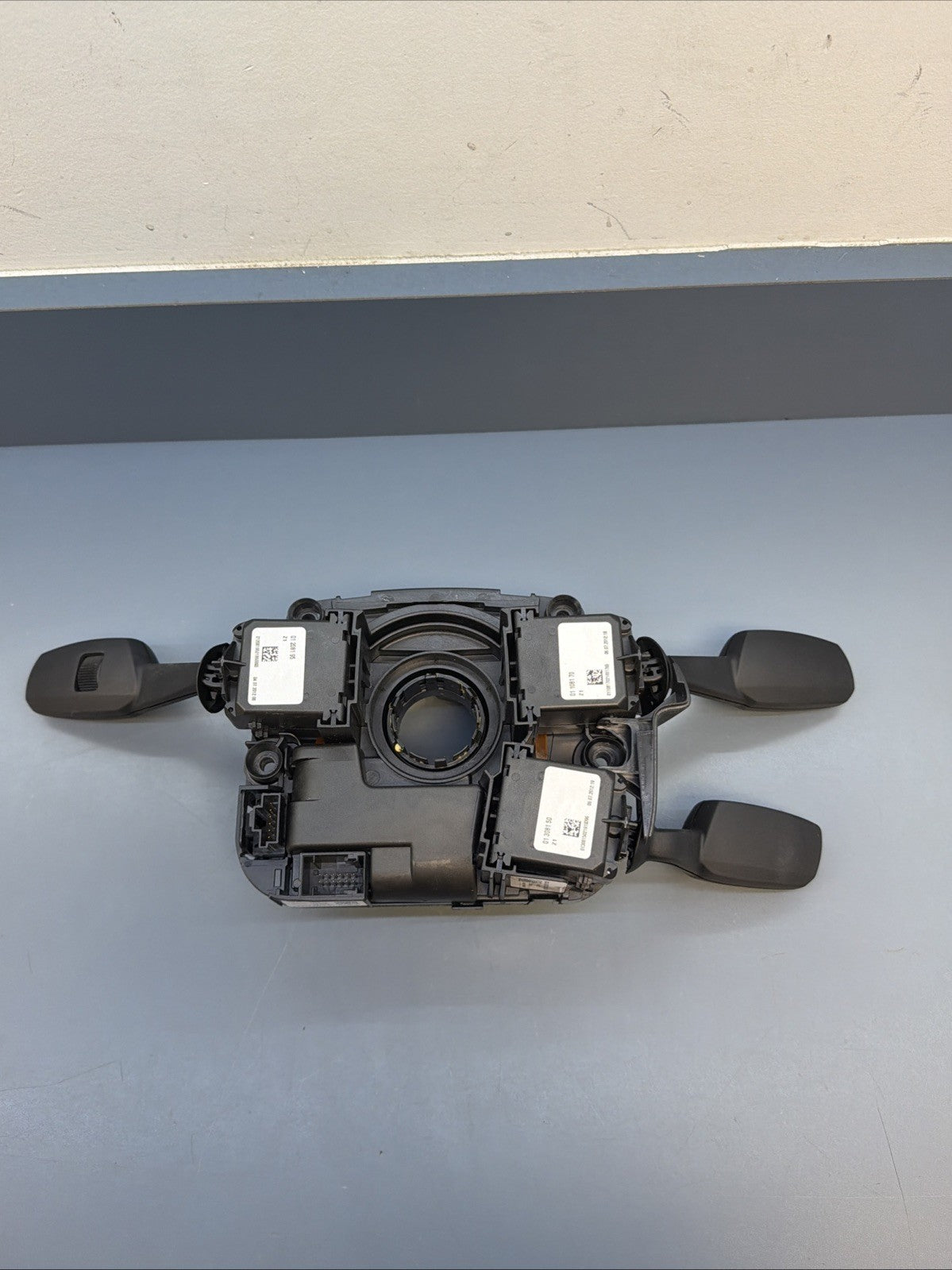 07-13 BMW 328i 330i 335i E90 E92 E93 Steering Controls Clockspring Combo 9123049