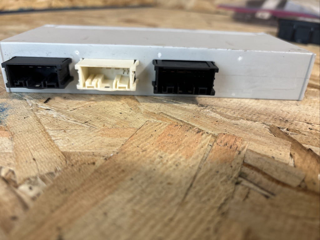 GENUINE BMW 5 SERIES F11 2011-2017 CONTROL MODULE UNIT 7365898 102135-10