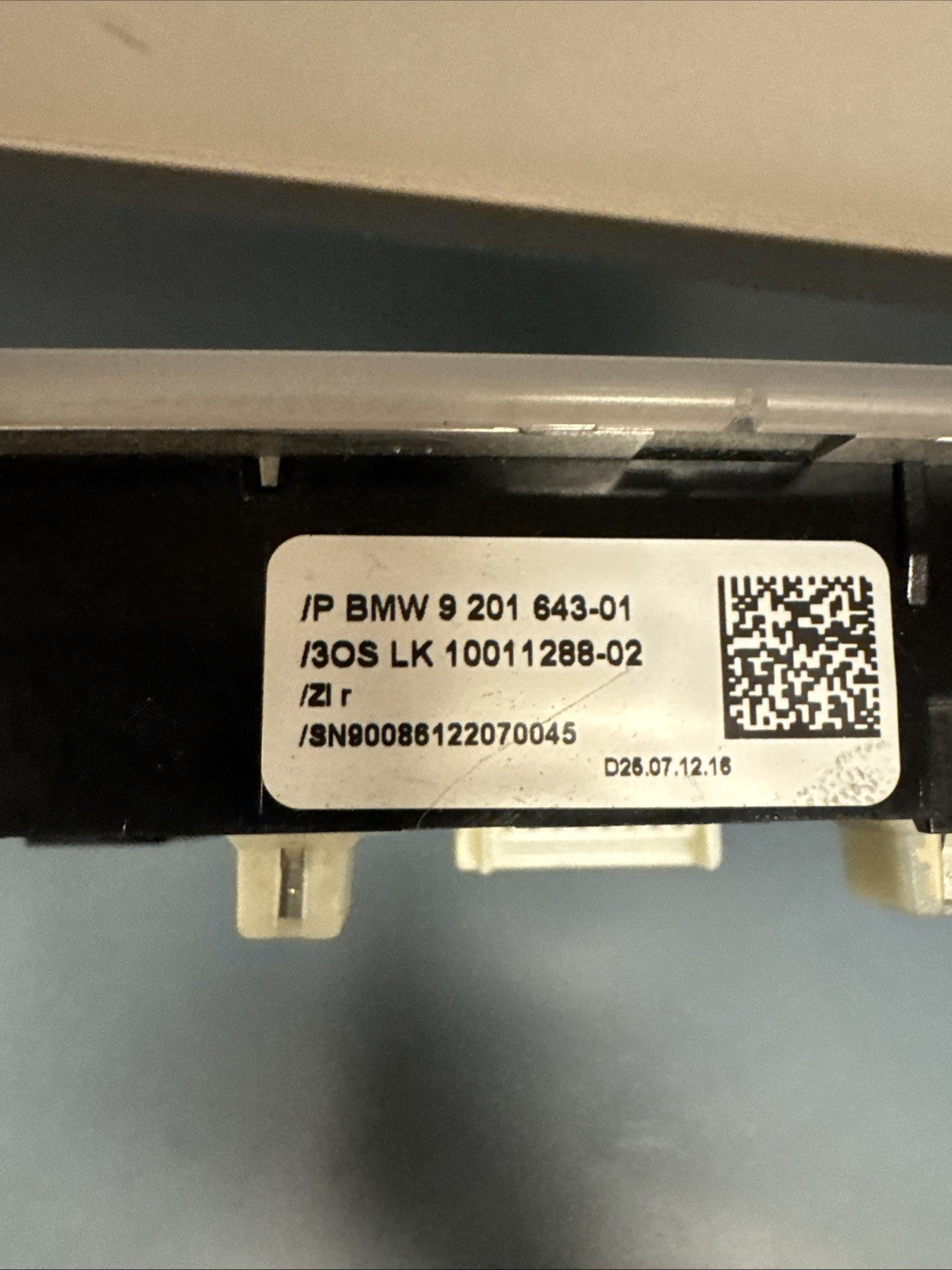 09-11 BMW E90 E91 E92 E84 REAR OVERHEAD CONSOLE DOME READING LIGHT 9201643 OEM