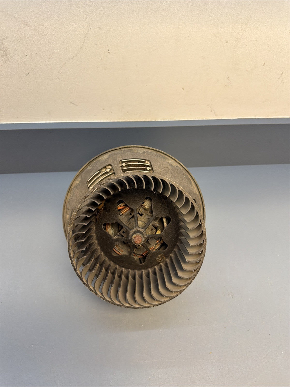 2012-2015 BMW X1 E84 A/C HEATER BLOWER MOTOR FAN ASSEMBLY GENUINE OEM 9928496