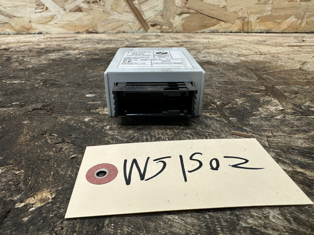 BMW 2003-2010 F83 X3 TIRE PRESSURE CONTROL MODULE TPMS OEM 6782802