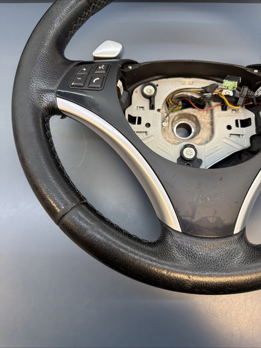 BMW E88 E90 E92 E93 M3 SPORTS STEERING WHEEL WITH PADDLE SHIFTER LEATHER 6774968