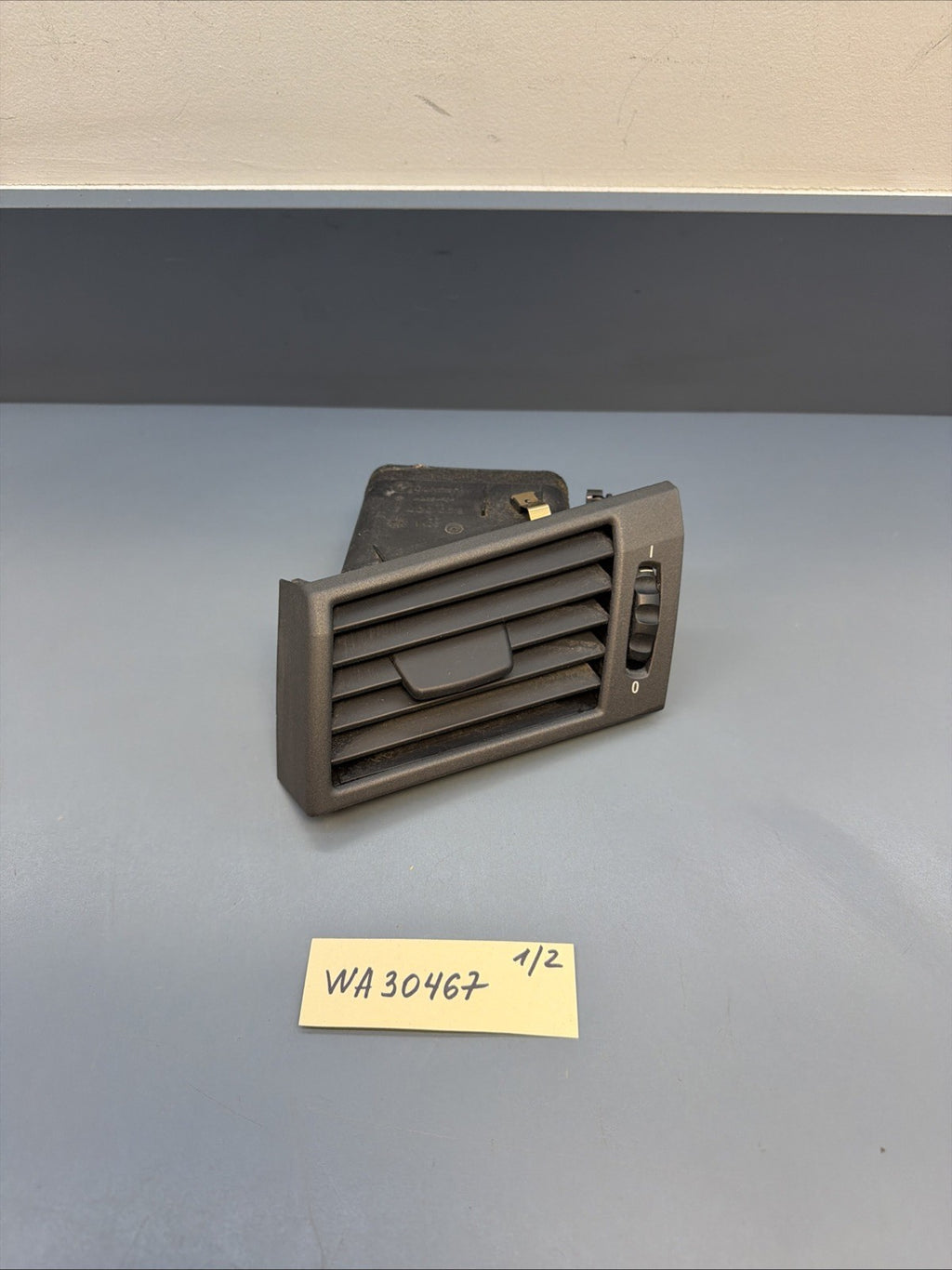2003-2010 BMW X3 E83 Left Driver Side Air A/C Vent BLACK OEM 3400075