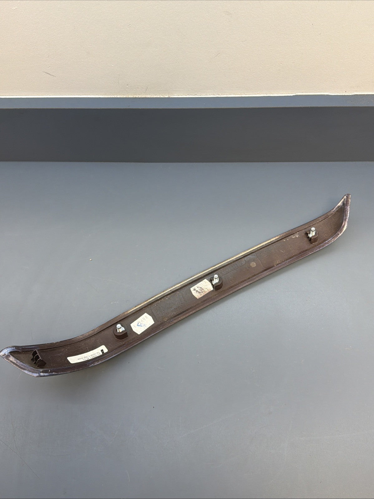 2009-2012 BMW E90 E91 328i REAR LEFT DOOR TRIM MOULDING 9169711