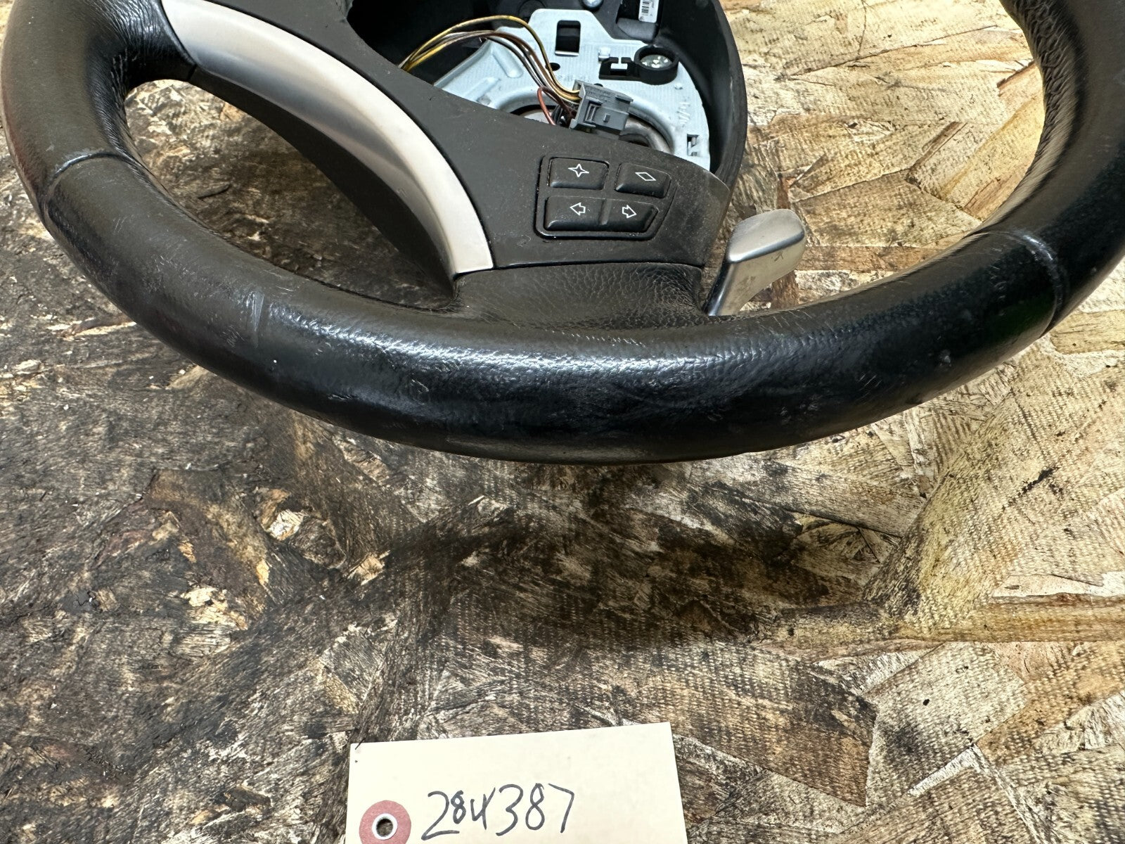 BMW 06-09 E9X 3 SERIES BLACK SPORT LEATHER STEERING WHEEL OEM 6774968