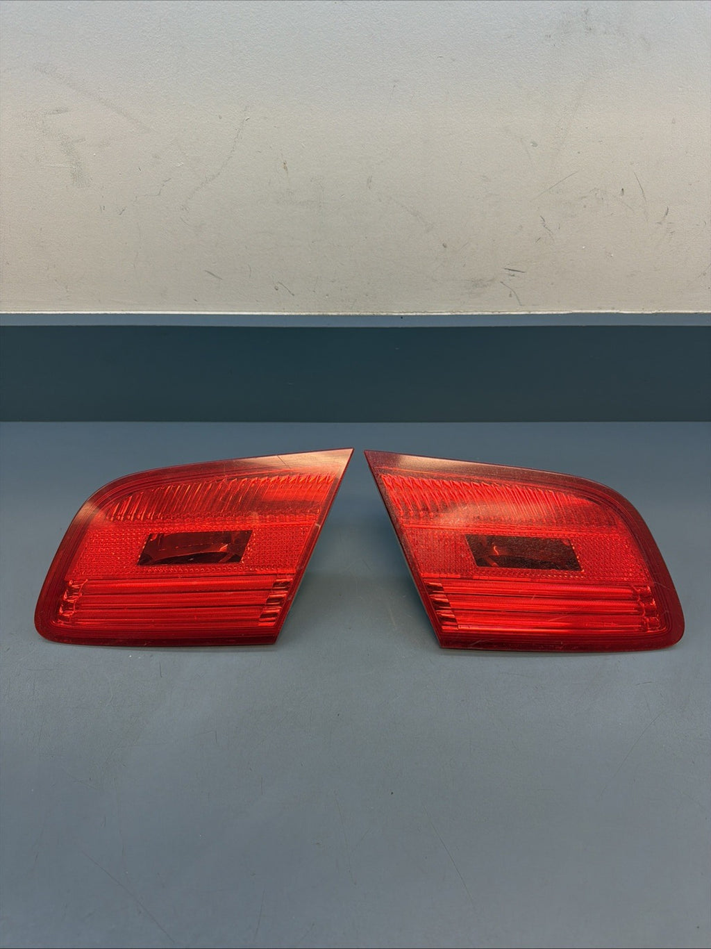 07-10 BMW E92 Coupe Pre Lci Left Inner & Right Inner Tail Lights 7162300 7162299