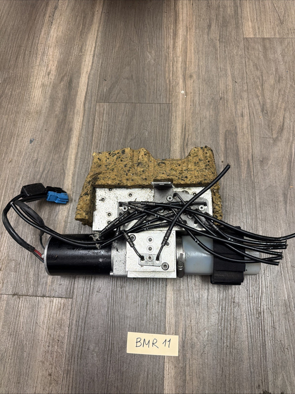 07-13 OEM BMW E93 M3 335 Convertible Hardtop Roof Pump Hydraulic Motor 7128780