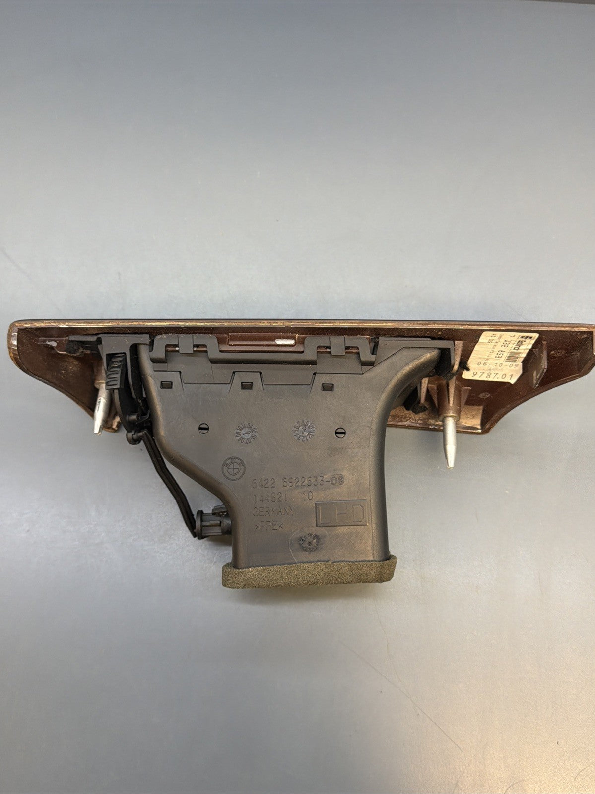 BMW E90 E91 E92 E93 06-13 325i 328i 330i 335i Wood Grain vent trim left 7132853