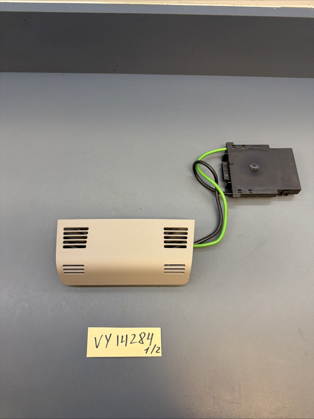 BMW X1 (E84) ANTI-THEFT ULTRASONIC ALARM SENSOR MODULE 9260874 GREY