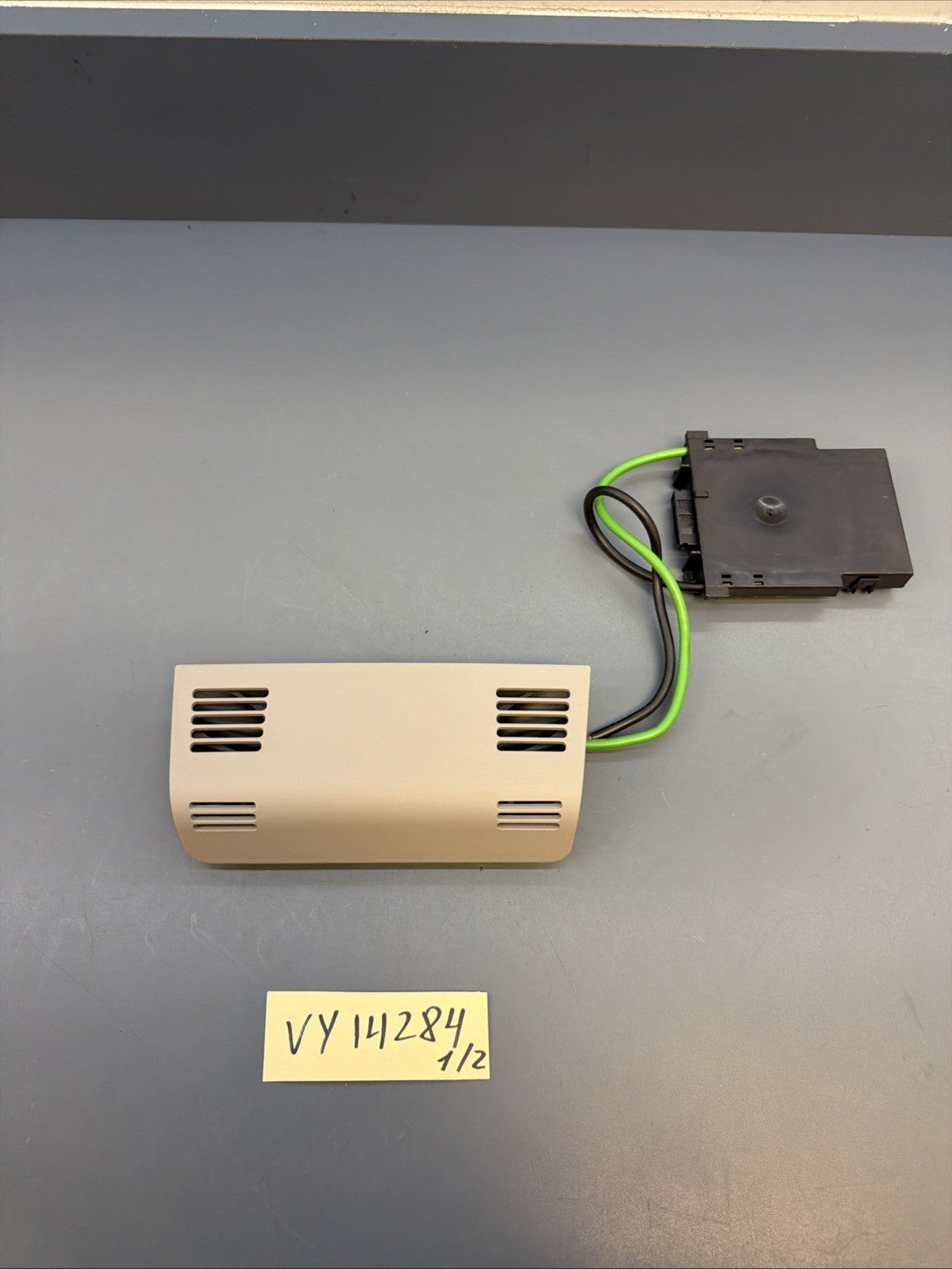 BMW X1 (E84) ANTI-THEFT ULTRASONIC ALARM SENSOR MODULE 9260874 GREY