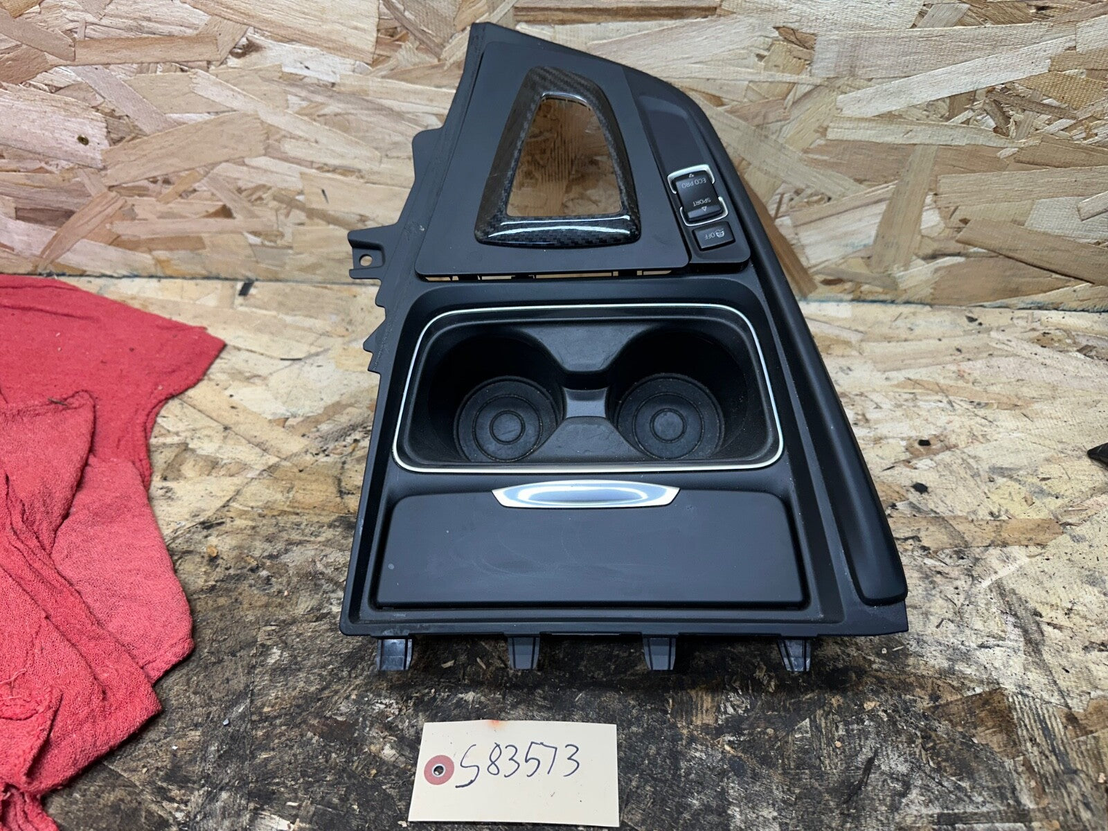 BMW F30 12-19 CUP HOLDER SHIFTER TRIM BLACK CARBON COMPLETE OEM BMW 9218925