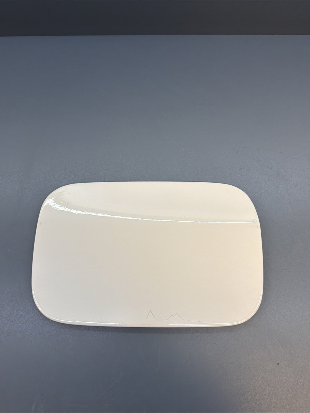 2007 OEM BMW X3 E83 Rear Fuel Gas Tank Flap Lid Cover White 51177055877