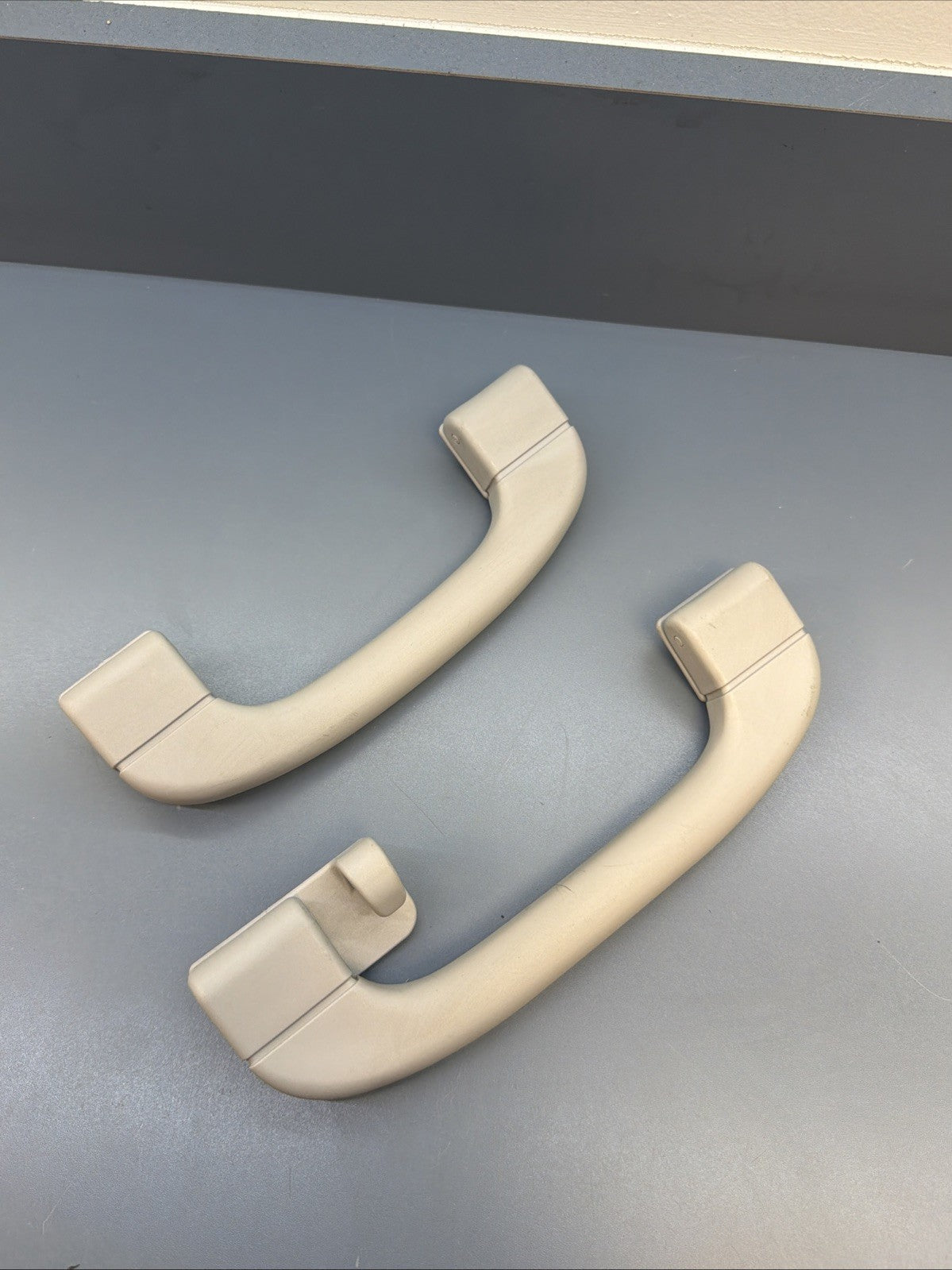 2006-2013 BMW E90 Roof Grab Assist Handle Set Gray Left Right Front Rear 7033662