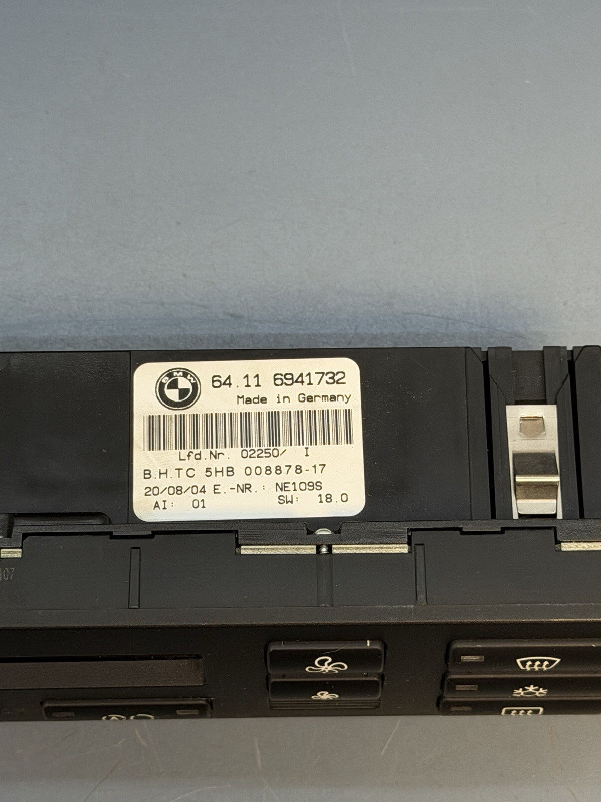 BMW 1999-2005 E46 CLIMATE CONTROL HEATER/AC PANEL AUTOMATIC OEM 6941732