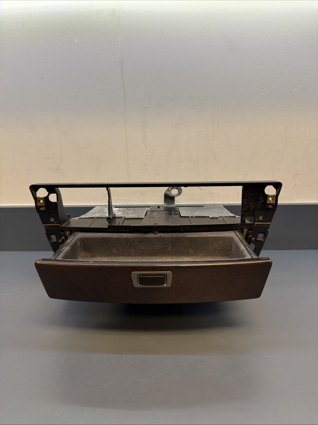2006-2008 BMW 750Li 750I Center Dash Trim Console Storage Tray Wood Oem 7032886