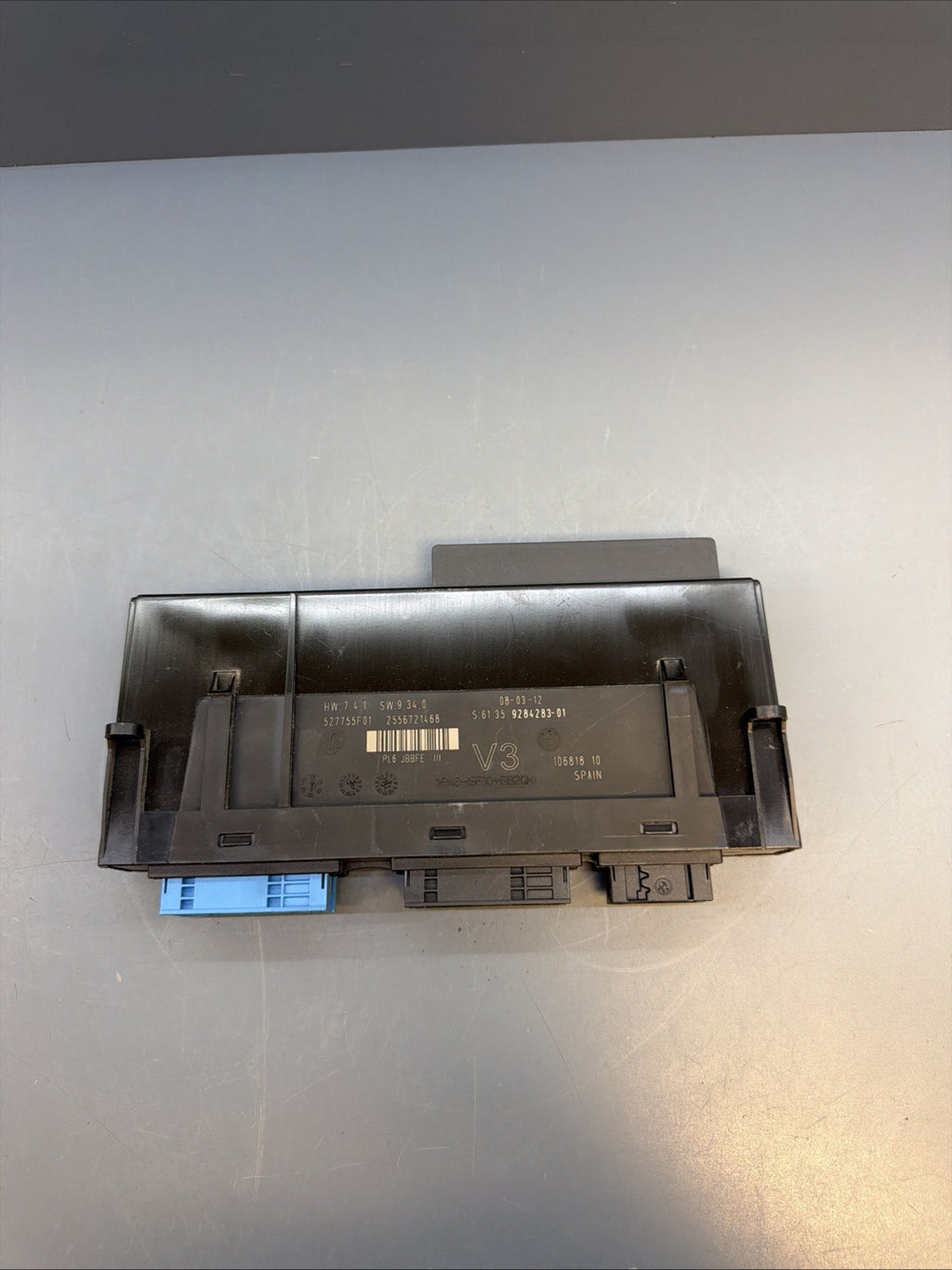 OEM BMW 5 6 series F06 F10 F12 ECU JUNCTION BOX FOR ELECTRONICS 9284283