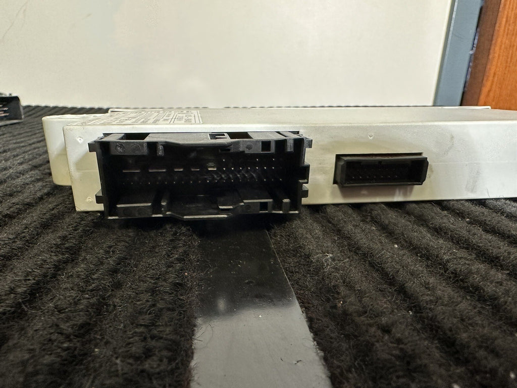 BMW N52 2.5 ENGINE CONTROL MODULE DME MSV70 CAS2 KEY ECU SET OEM 7553116