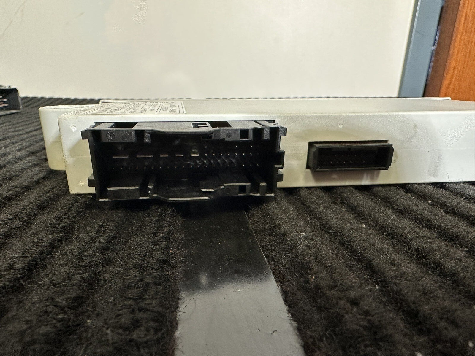 BMW N52 2.5 ENGINE CONTROL MODULE DME MSV70 CAS2 KEY ECU SET OEM 7553116
