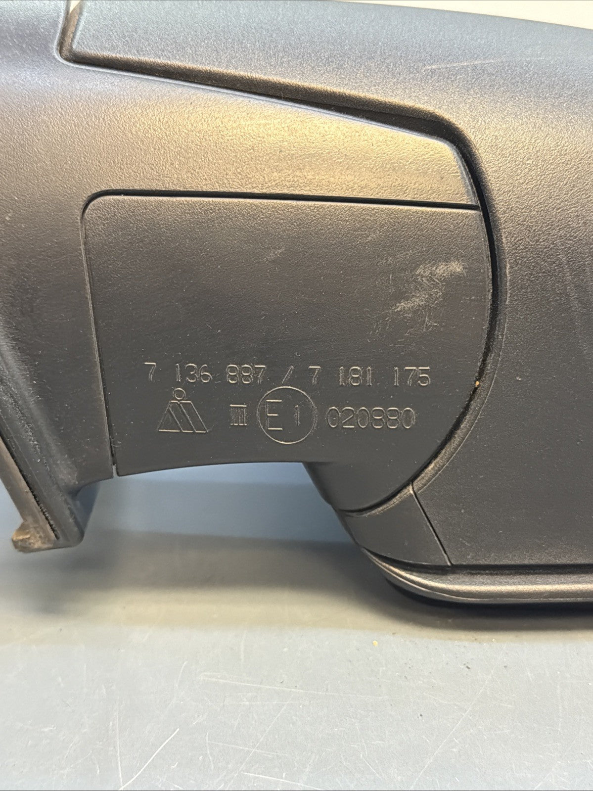2007-2013 BMW X5 E70 FRONT LEFT DRIVER DOOR MIRROR 7136887 OEM