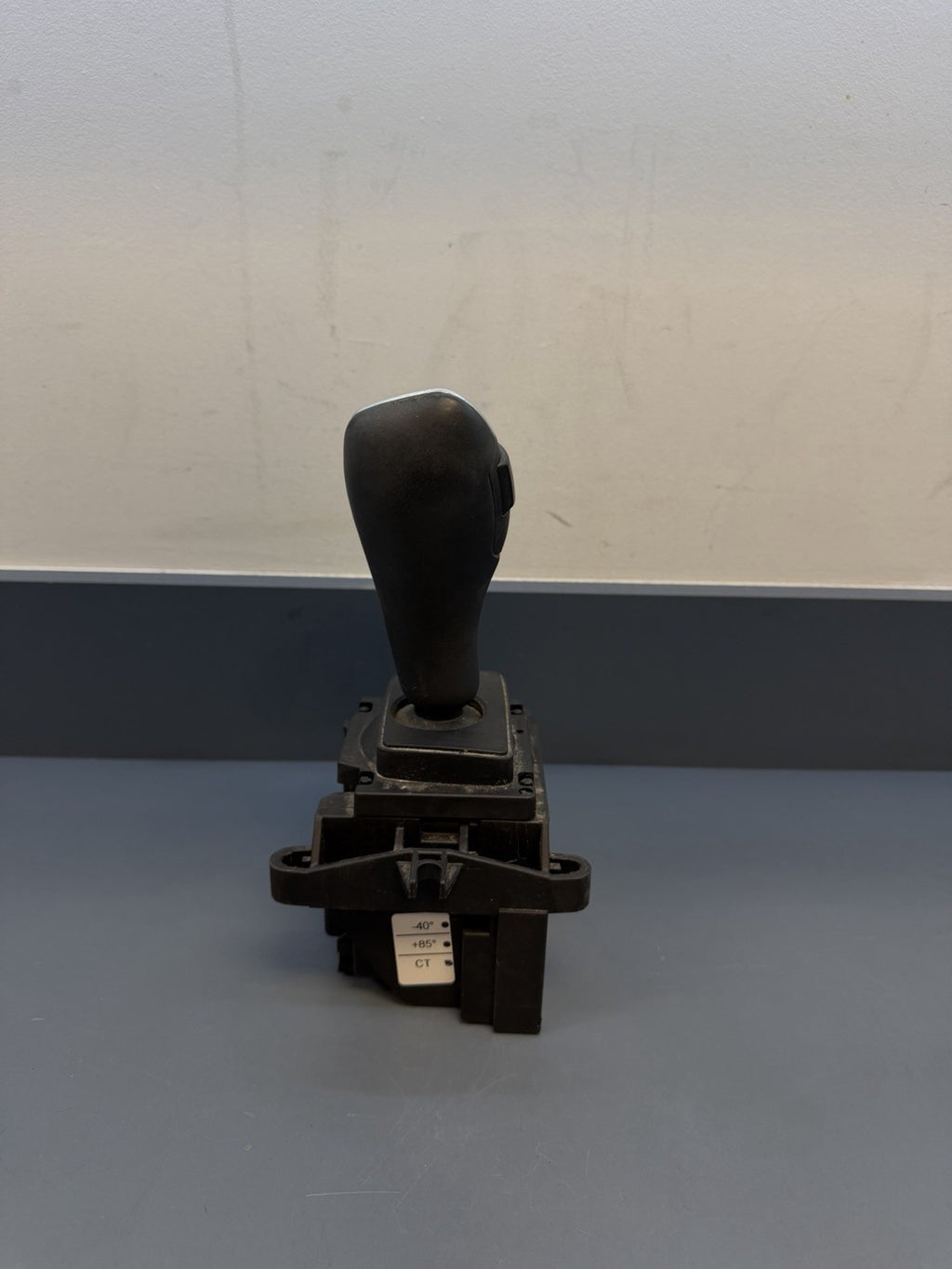 2011 - 2012 BMW X3 F25 TRANSMISSION GEAR SHIFT LEVER KNOB HANDLE OEM 9253077