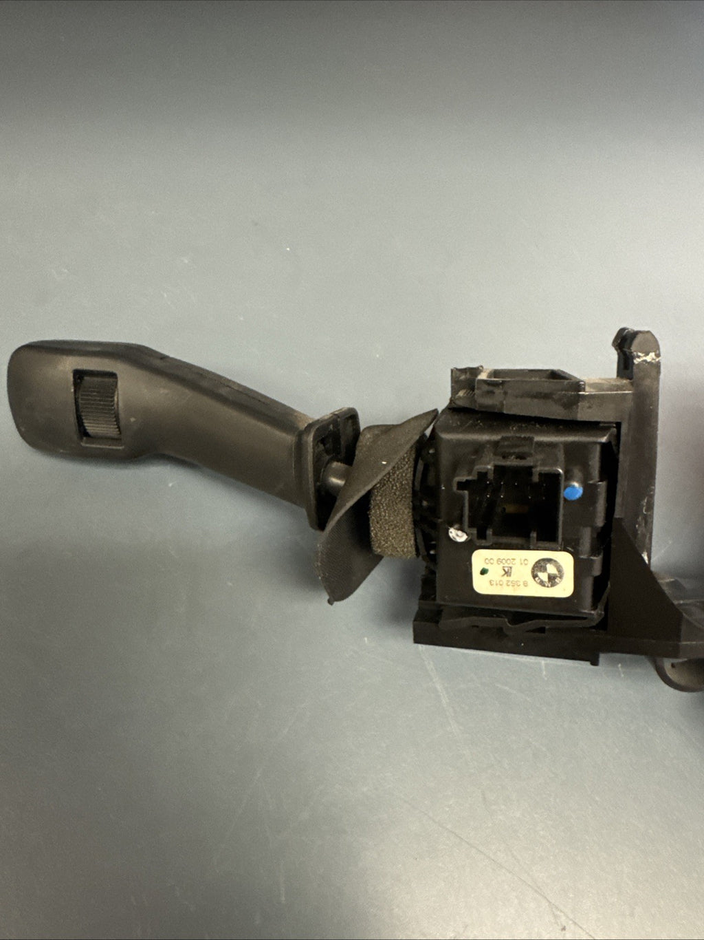 1997-2000 BMW 528I TURNSIGNAL WINDSHIELD WIPER CRUISE CONTROL SWITCH OEM 8352013