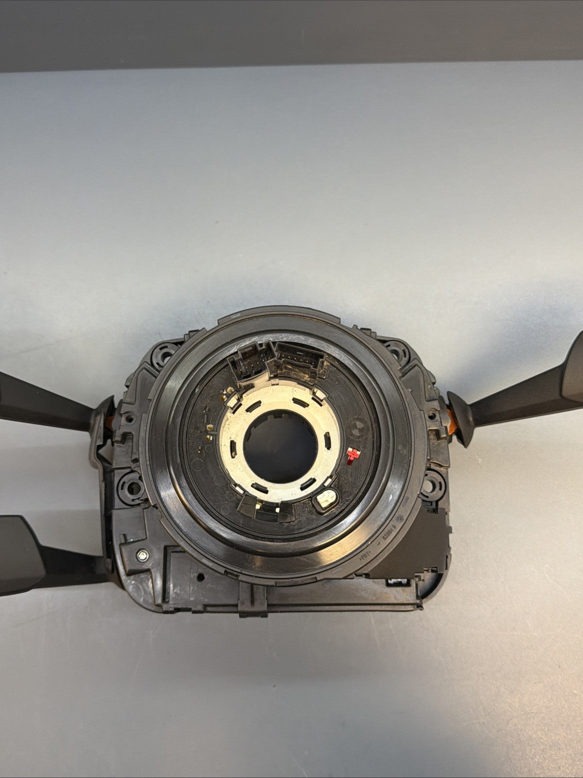 07-13 BMW 328i 330i 335i E90 E92 E93 Steering Controls Clockspring Combo 9123049