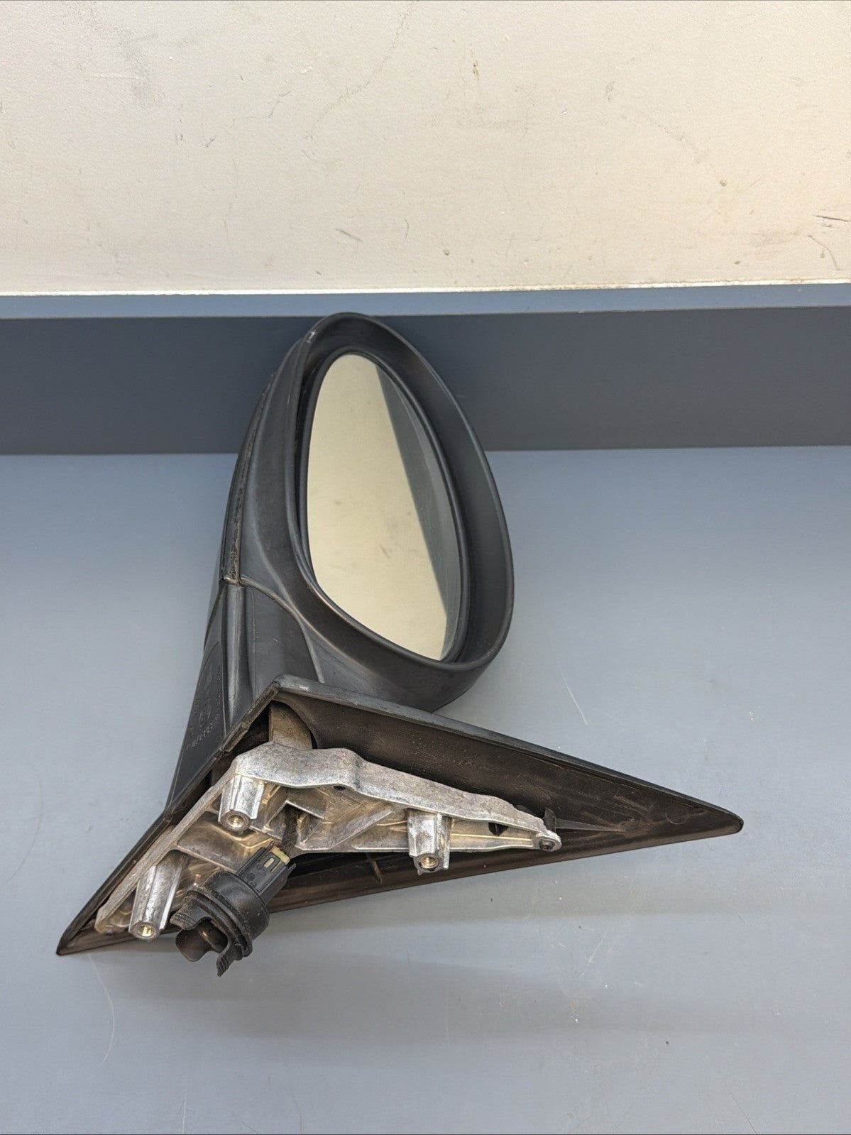 06-08 BMW E90 325i 330i 335i Left Driver Side Door Mirror Black 7075626 OEM