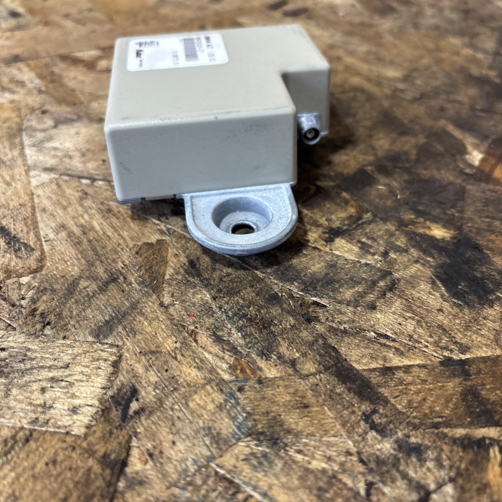 2011 BMW 135i Backup Antenna Module 6935024 E88