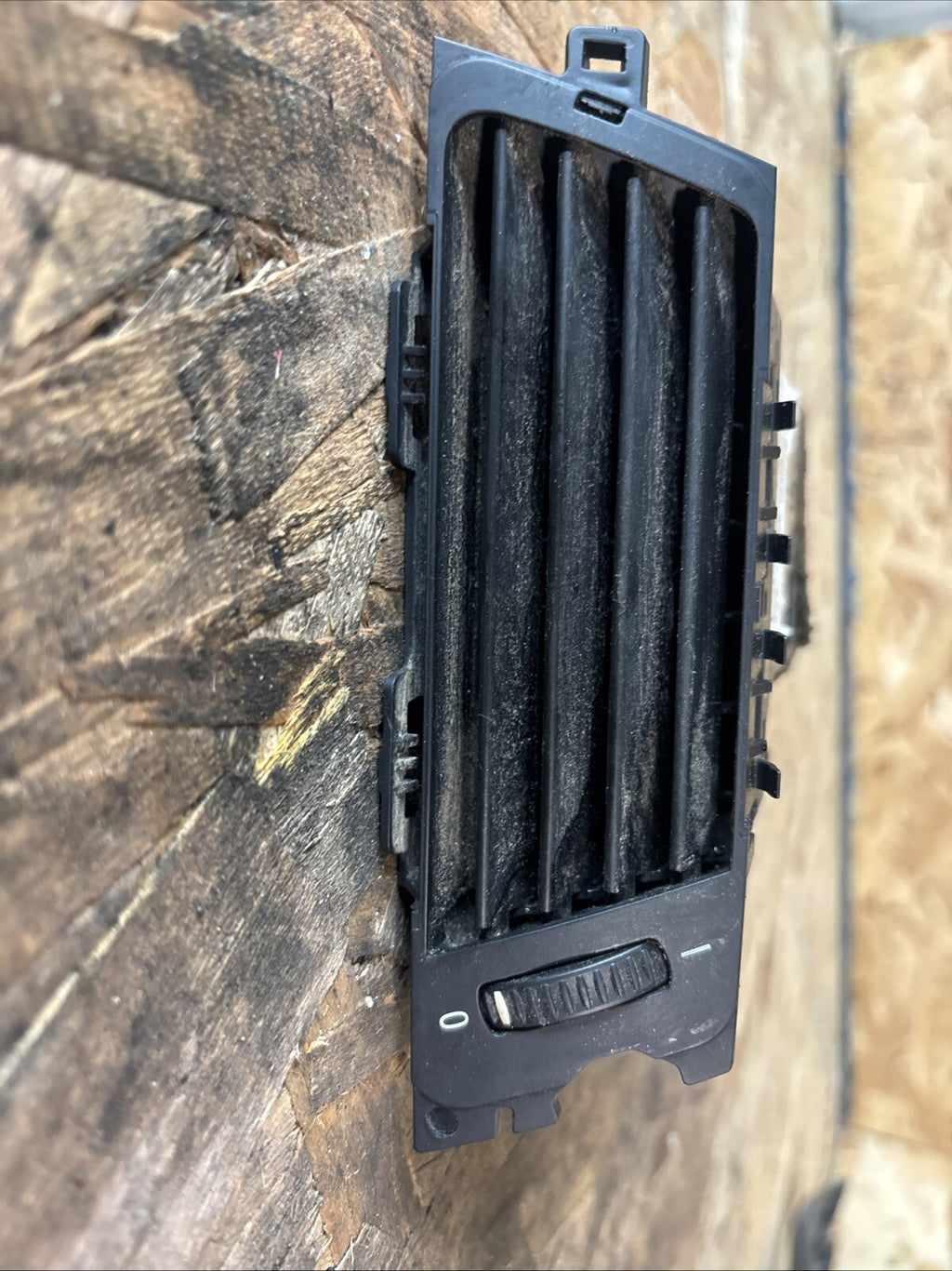 BMW 335 2013 COUPE RIGHT AC DASHBOARD VENT 9130462